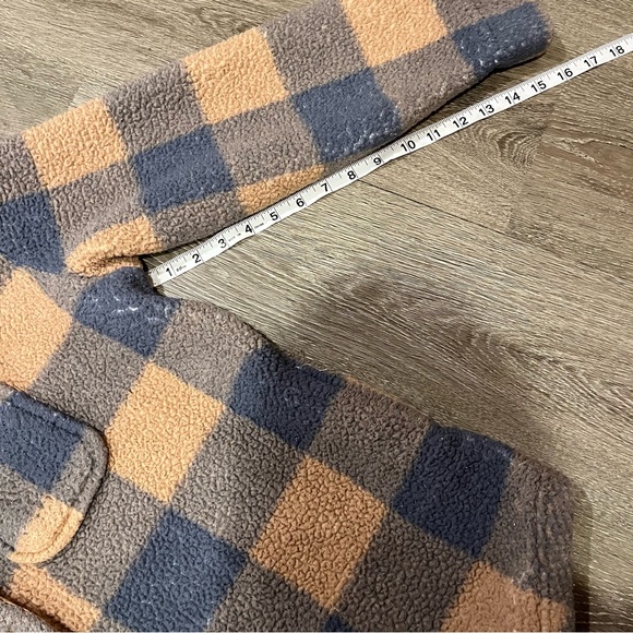 Koolaburra by Ugg Blue & Tan Plaid Button Down Shacket Women’s Size Medium - Picture 9 of 12